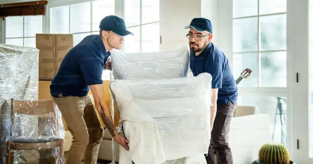 Tips for Moving Fragile Items Safely with House Removalists in Melbourne